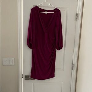 Anne Klein Magenta V-Neck Ruched Midi Dress
